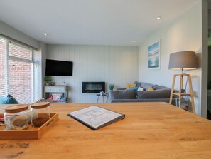 Cottage | Living area - 1 Kessingland Cottages (Lowestoft)