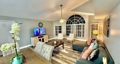 Grand Laguna 3BR Penthouse Near Universal Parks