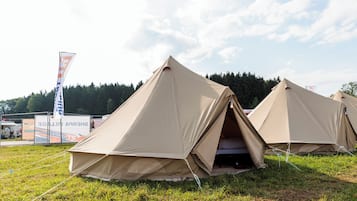 Luxury-Zelt | 1 Schlafzimmer, Daunenbettdecken