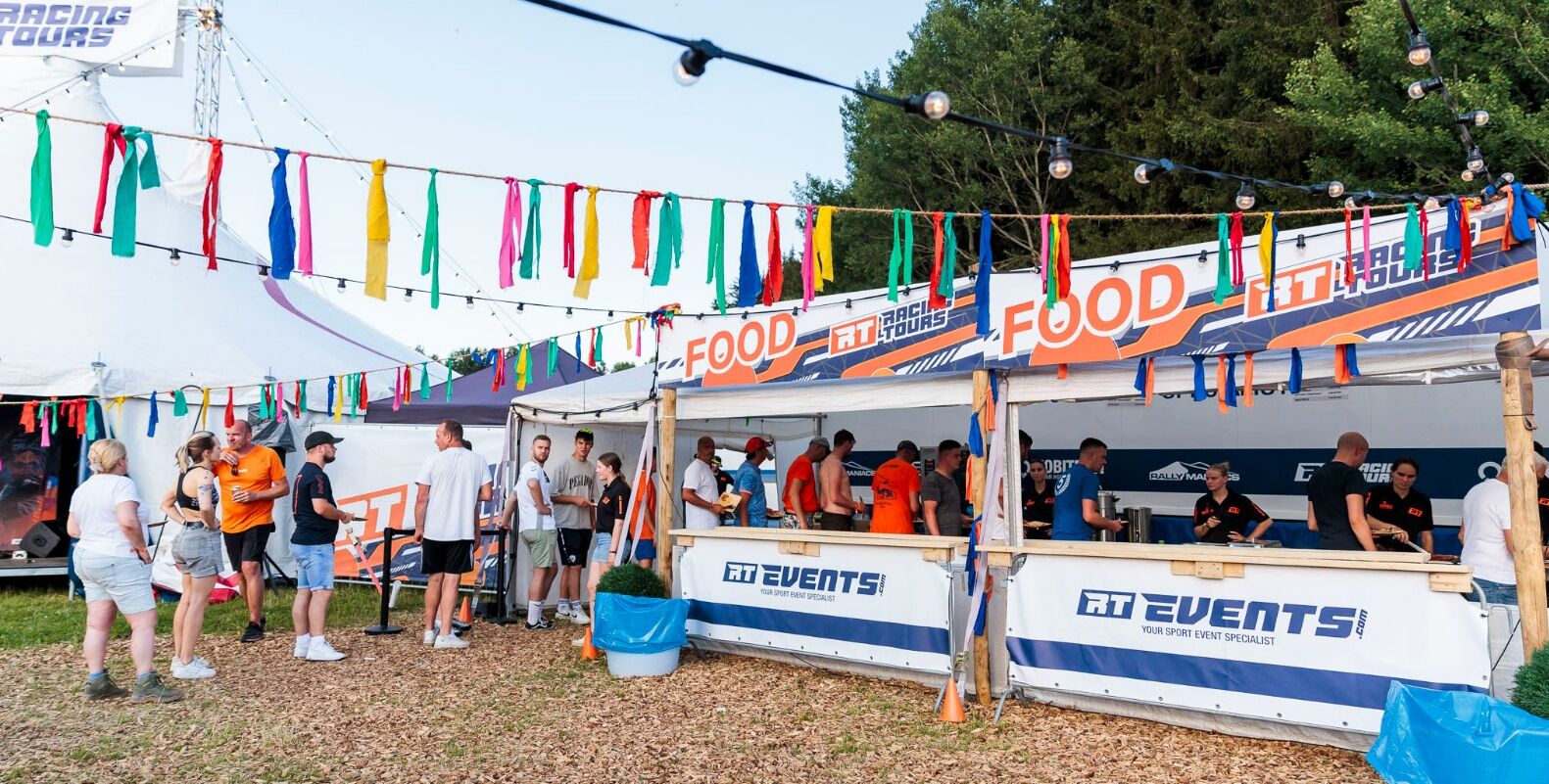 Food-Court