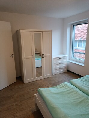 1 chambre, fer et planche à repasser, Wi-Fi gratuit, draps fournis