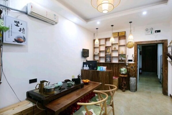 تناول الطعام