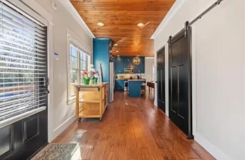 Ada's Best  -- Handicap Accessible