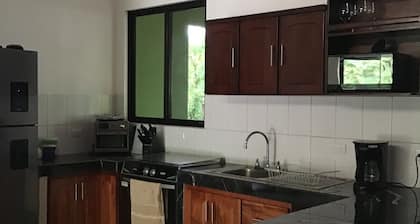 3-bedroom house surrounded by nature, close drive to beach, equipped kitchen,