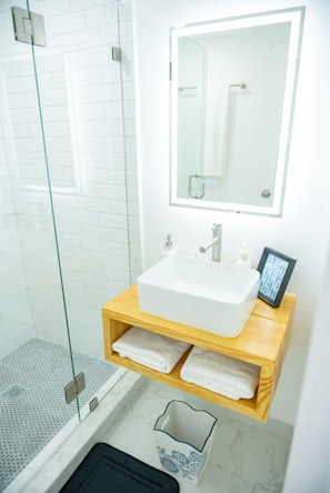 Towels, toilet paper