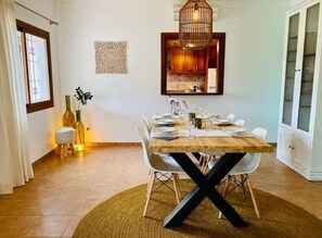 Dining - ESFCTU00000703600002362900000000000000000000ETV1067E2 Dream Villa in Ibiza (Sant Llorenzo)
