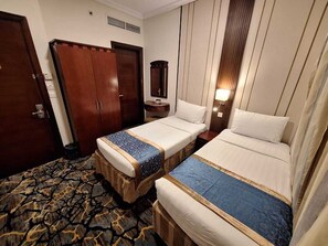 Basic Double or Twin Room - Manar Al Iman Hotel (Madinah)