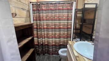 Håndklæder, Sæbe, Toiletpapir