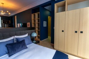 1 quarto, ferros/tábuas de passar roupa, Wi-Fi, roupa de cama
