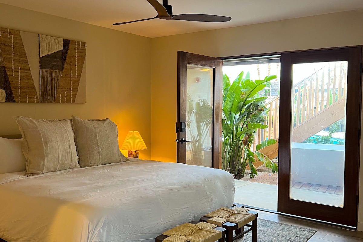 Outdoor Spa Suite | Minibar, free WiFi, bed sheets