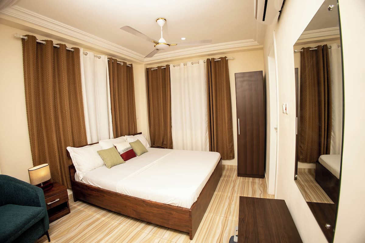 Deluxe Villa, City View | 1 bedroom, desk, free WiFi