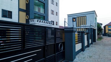 Entrada de la propiedad