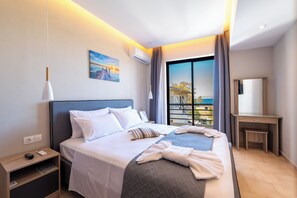 Suite Sea View | 1 間臥室、客房內保險箱、遮光布/窗簾、熨斗/熨衣板