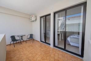 Junior Suite, Etrium View | Balcony - Blue Wave Suites - Ixia (Rhodes)