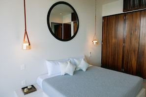 2 slaapkamers, een strijkplank/strijkijzer, wifi, beddengoed