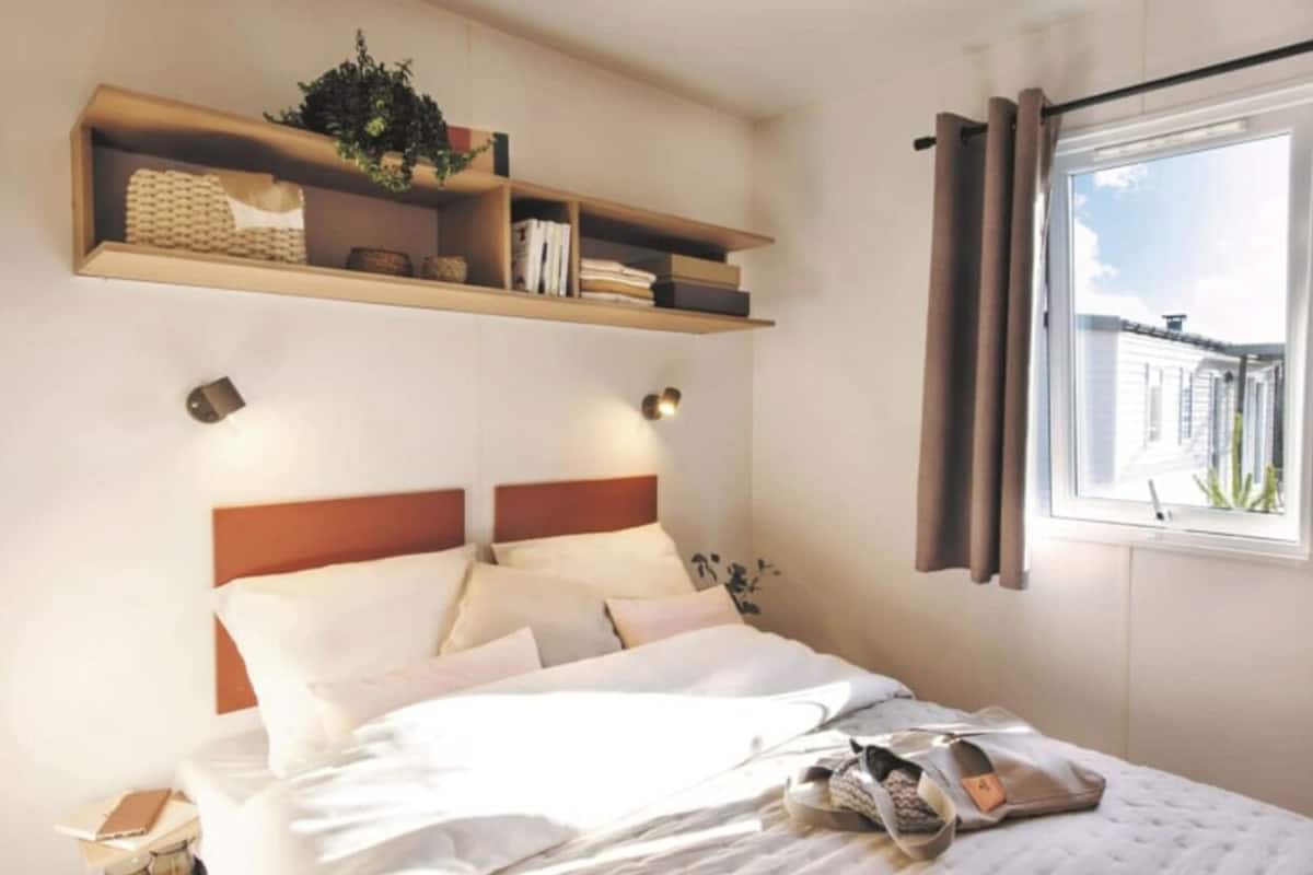 Comfort Apartment, Sea View | Cribs (surcharge), WiFi (free)