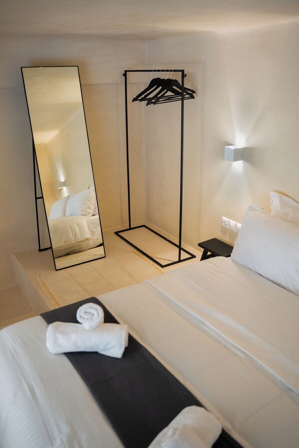 1 bedroom, iron/ironing board, free WiFi, bed sheets - Acropolis Local Loft (Athina)