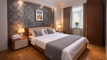 Apartment, 2 Bedrooms, Lanai, Sea View | Desk, laptop workspace, blackout curtains, soundproofing