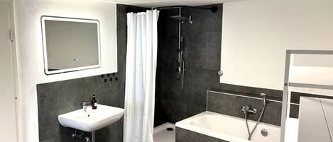Ferienhaus | Badezimmer