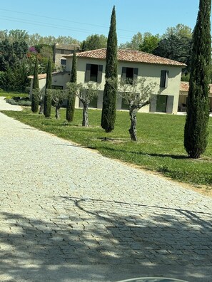 Jardines del alojamiento