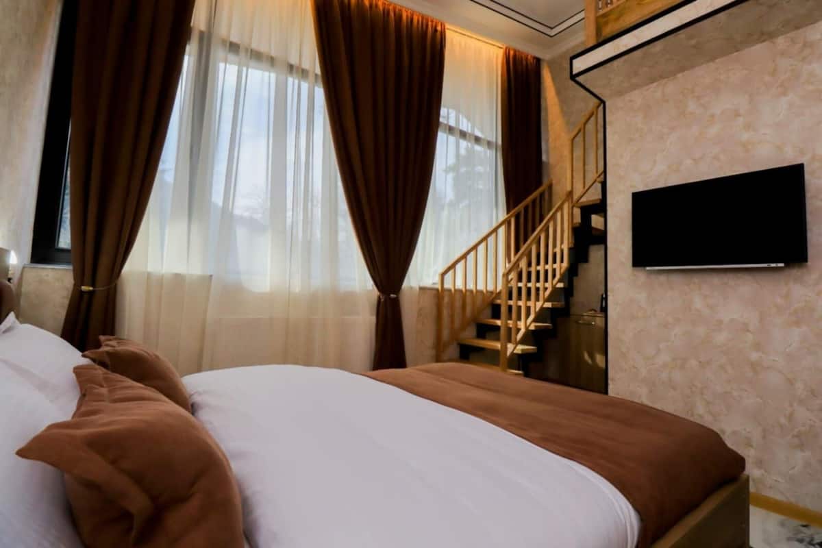 Deluxe-Dreibettzimmer