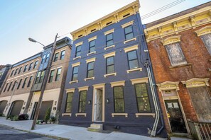 บริเวณภายนอก