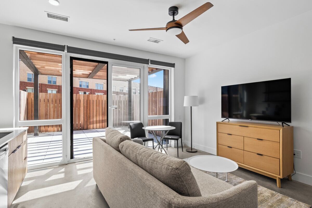 Studio Suite, Patio | Living area | 55-inch flat-screen TV with digital channels, Netflix, Hulu