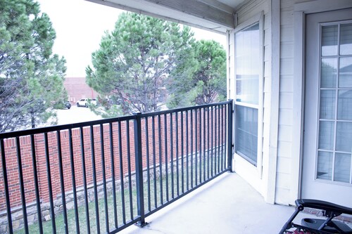 Spacious 6 bedroom Home - Gym - Office - Games -  Near PGA & Universal Frisco