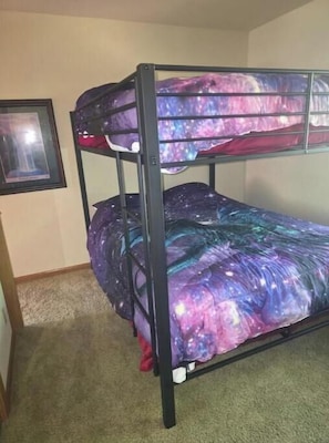 1 chambre, Wi-Fi, draps fournis