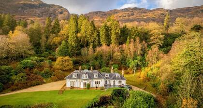 Sequoia House - Nine Bedroom Villa, Sleeps 19