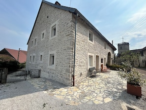 Exterior - Ferme Gabriela | Luxury accommodation in the lake region in the heart of the Jura mountains (Châtillon)
