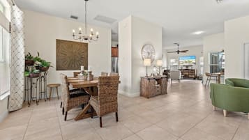 House, Multiple Beds, Pool Access, Pool View (Gem of Jensen Beach) | Dining