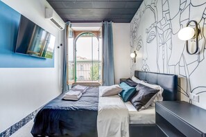 1 bedroom, iron/ironing board, Internet, bed sheets