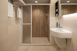 Cribs/infant beds - Kindness Hotel Qixian Kaohsiung (Kaohsiung)