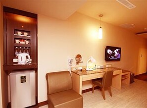 Unclassified image, 3 of 6, button - Kindness Hotel Qixian Kaohsiung (Kaohsiung)