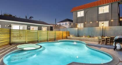 Bridge/Pool, Spa/ Min to Downtown/Freeways/Beaches