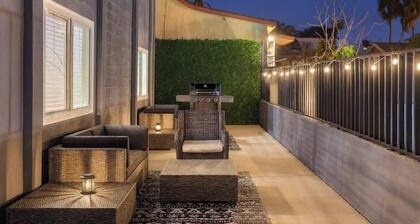Bridge|Pool/Spa |Downtown|Freeways|Airport