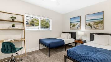 2 bedrooms, desk, iron/ironing board, travel crib