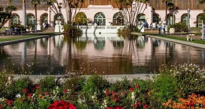 Leyla| Pool/Spa|Downtown|Freeways|Beaches