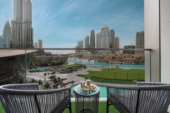 Luxury Apartment | Balcony