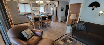 Newly listed: Ray's Retreat
