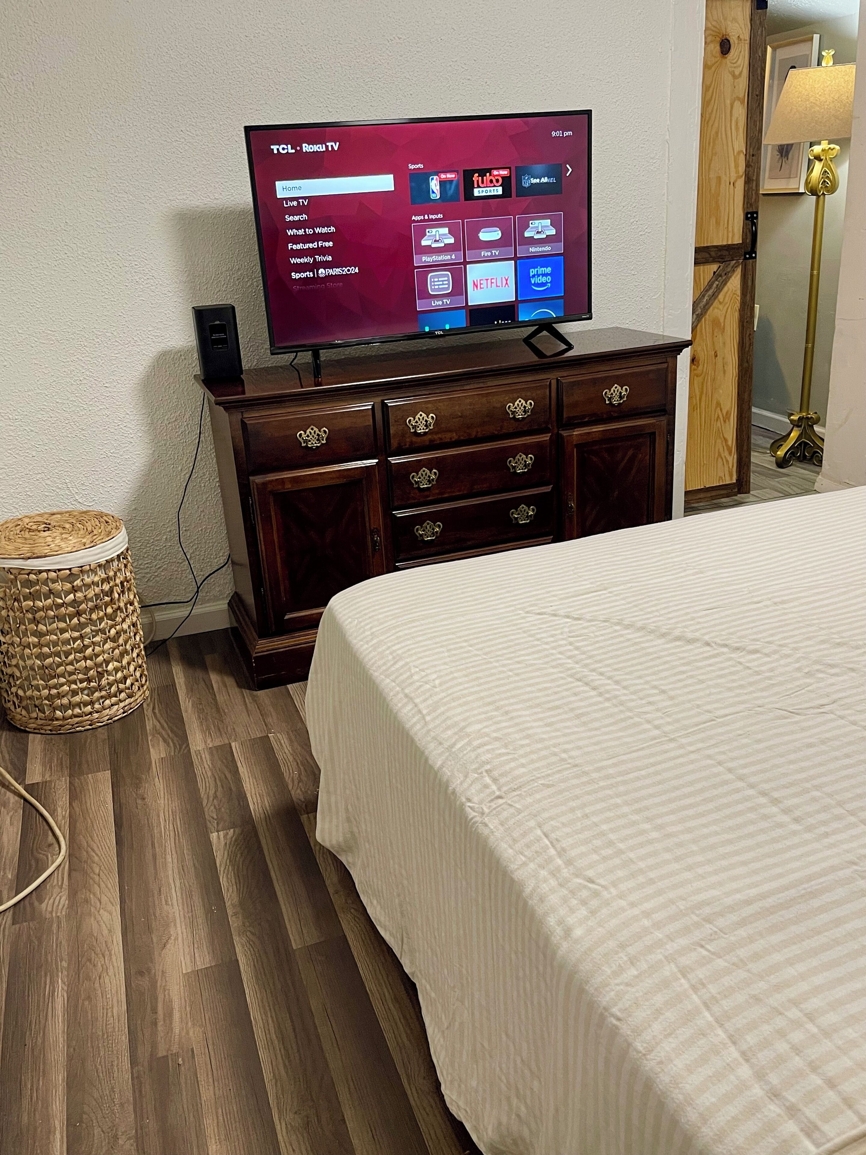 3 bedrooms, WiFi, bed sheets