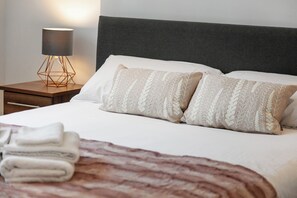 2 Schlafzimmer, Bügeleisen/Bügelbrett, kostenloses WLAN, Bettwäsche