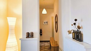Interior - Villa Foresta Meanggio (Apt Croce): Nature retreat with stunning Lake Como View (Menaggio)