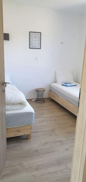 3 Schlafzimmer, Bügeleisen/Bügelbrett, WLAN, Bettwäsche