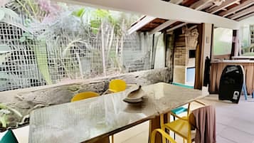 Villa | Dining