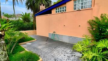 Villa | Property grounds