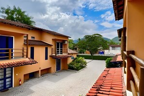 Villa | Exterior