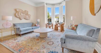 Vineyard Suite with soaking tub at downtown Napa B&B with pool and hot tub