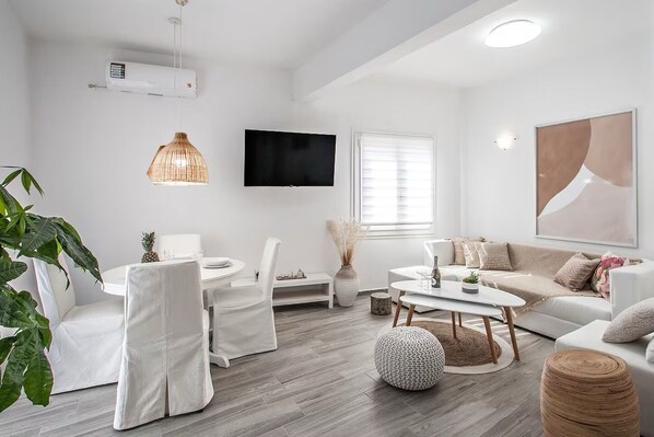 Téléviseur à écran plat